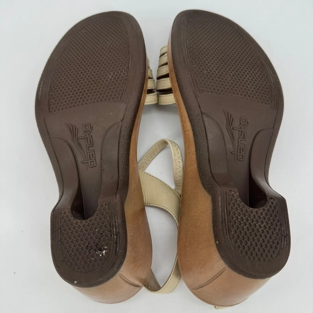 Dansko Womens 39 Cream Leather Strappy Slingback Wedge Sandals Portugal 12 05 EK